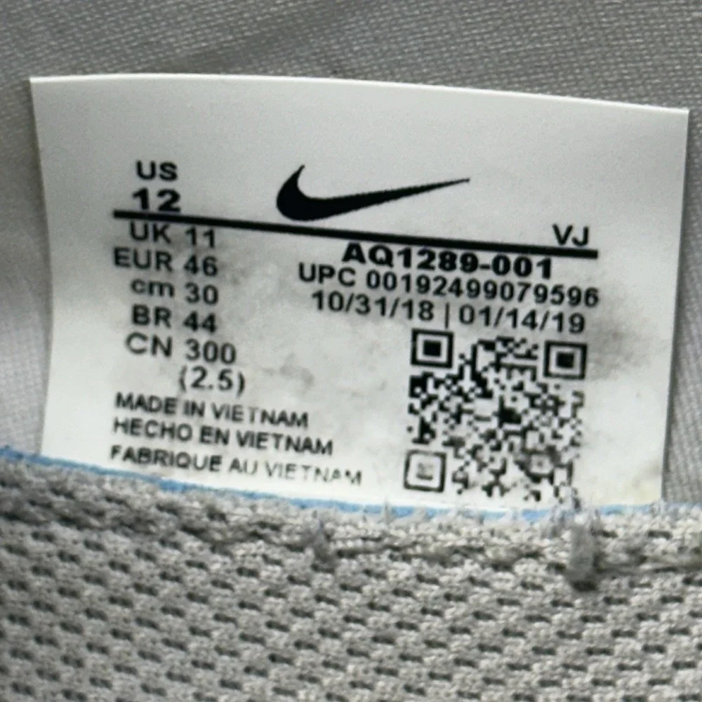 Nike Free RN 5.0 Mens Size 12 Gray White Athletic Running Walking Shoes Sneakers